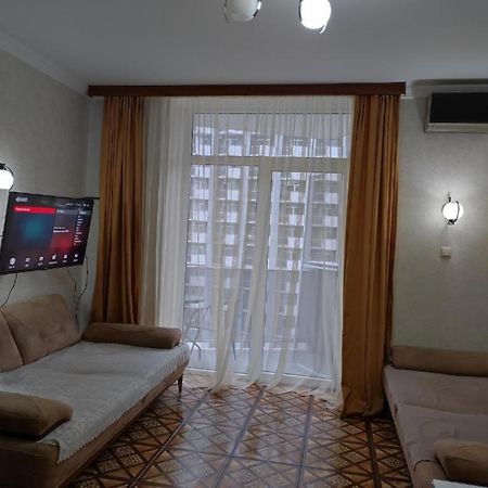 Apartment On Sherif Khimshiashvili Street 15B 바투미 외부 사진