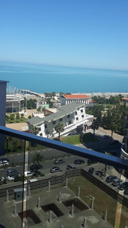 Apartment On Sherif Khimshiashvili Street 15B 바투미 외부 사진