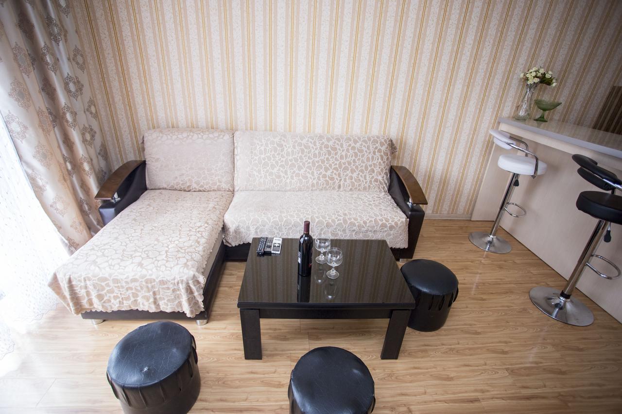 Apartment On Sherif Khimshiashvili Street 15B 바투미 외부 사진