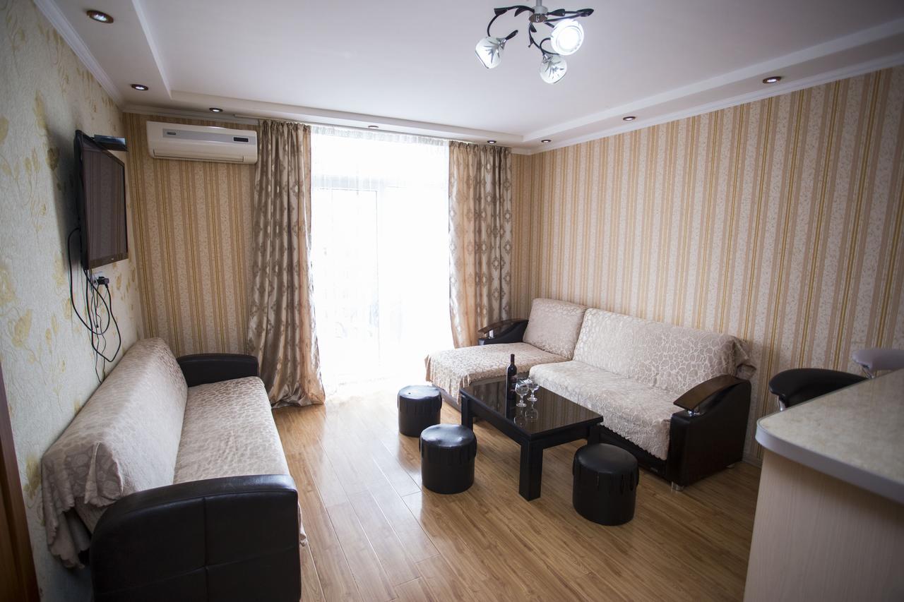Apartment On Sherif Khimshiashvili Street 15B 바투미 외부 사진