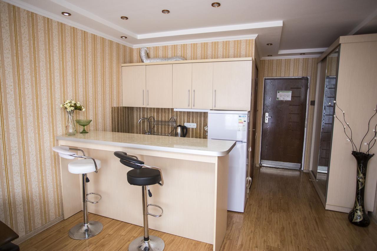Apartment On Sherif Khimshiashvili Street 15B 바투미 외부 사진