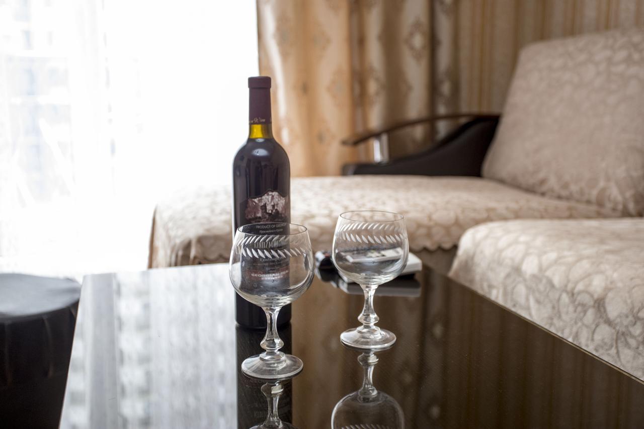 Apartment On Sherif Khimshiashvili Street 15B 바투미 외부 사진