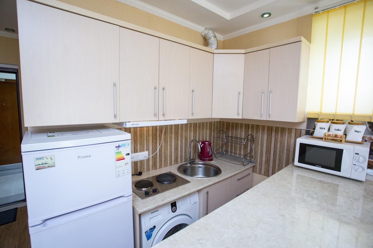 Apartment On Sherif Khimshiashvili Street 15B 바투미 외부 사진